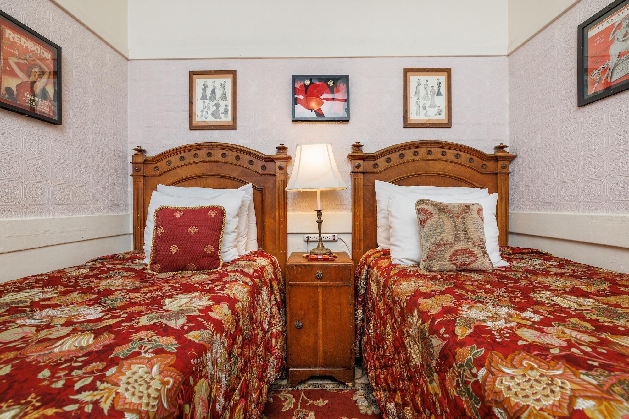 San Remo Hotel 2*